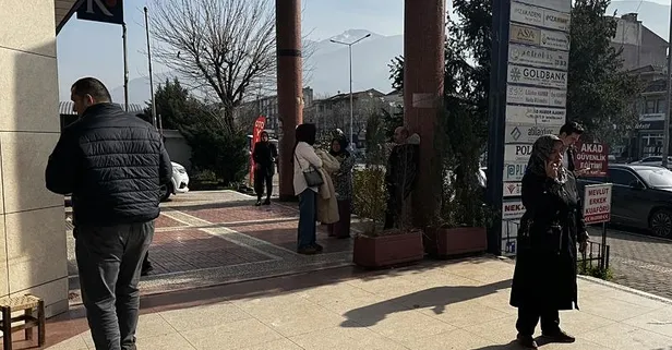 Son dakika: Bursa Nilüfer'de 4.0'lık deprem! İstanbul ve çevre iller sallandı... Uzman isim "Uyarı niteliğinde" dedi