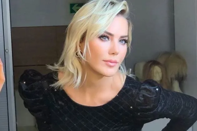 Ece Erken'den ev sahibine kira isyanı! "Bu paraya villada otururdum"