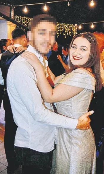 son-durak-korkunc-kaza-acil-tip-teknisyeni-betul-eratiki-hayattan-kopartti-l-yasam-haberleri-1663976525670.jpeg Son durak! Korkunç kaza acil tıp teknisyeni Betül Eratik’i hayattan koparttı l Yaşam haberleri-6