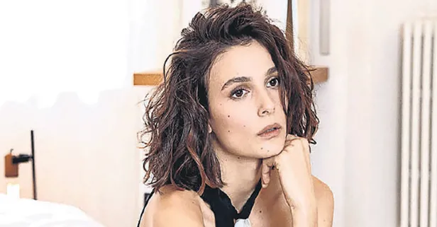 Burak Deniz'le anılan Büşra Develi "Bu haberler kısmetimi kapatıyor" deyip aşk iddialarını yalanladı! İbrahim Kutluay detayı...