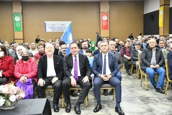 CHP'nin Atatürkçülüğü DEM'lenene kadar! Esenyurt Belediyesi'nde skandal! Her yerden kaldırdılar-4