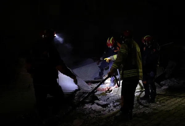 hatay-depremi-sonrasi-uzman-isimden-flas-sozler-buyuk-deprem-antakya-fayini-tetikledi-iki-bolgeye-dikkat-1676925440459.jpeg Hatay depremi sonrası uzman isimden flaş sözler: Büyük deprem Antakya fayını tetikledi! İki bölgeye dikkat-10