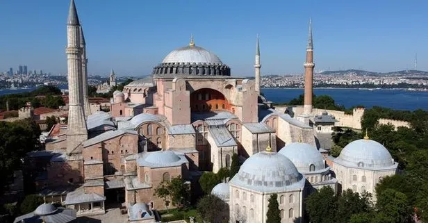 Raysuni: Ayasofya’nın ibadete açılmasından rahatsız olanlar Türkiye’nin rolünün artmasından endişe ediyor