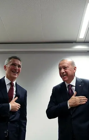 Başkan Erdoğan'dan temassız diplomasi: Stoltenberg'in elini sıkmadı