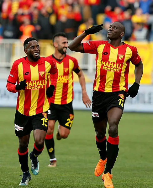 Beşiktaş'a Demba Ba şoku-4