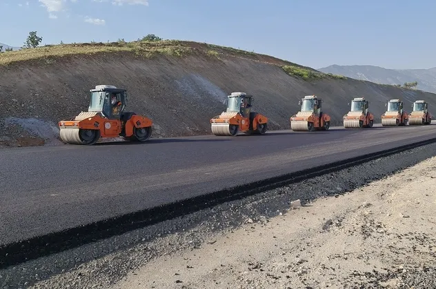 İzmir-Denizli arası 1,5 saate iniyor! Dev projenin açılış tarihi belli oldu! Türkiye'nin en iyileri arasına girecek