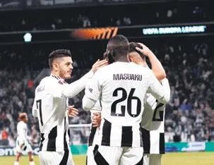 Kartal bir ilke imzasını attı!