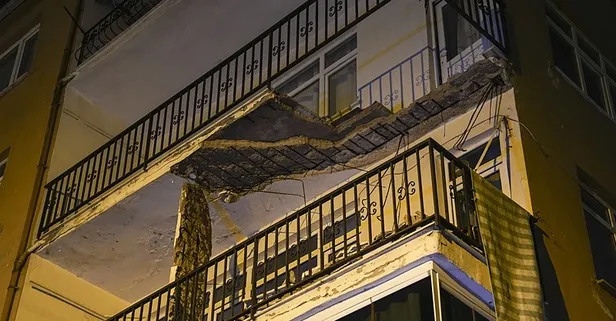 Üsküdar’da 4 katlı binanın balkonu çöktü: 8 daire tahliye edildi