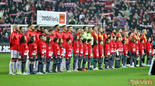 Galatasaray'a bir Fransız daha! Dünyayı peşinden koşturmuştu... - 1