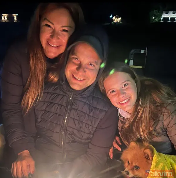 Pınar Altuğ'u eşi Yağmur Atacan dur durak bilmiyor! Eşinin bikinili pozunu 'direnemiyorum' diye paylaşmıştı! Bu kez de... - 7