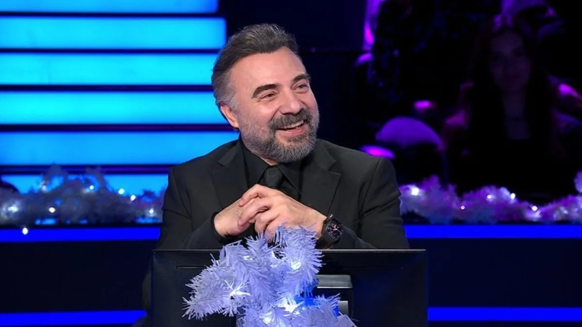 Nuri Alço ve Küçük Emrah toplam kaç filmde birlikte rol almıştır?