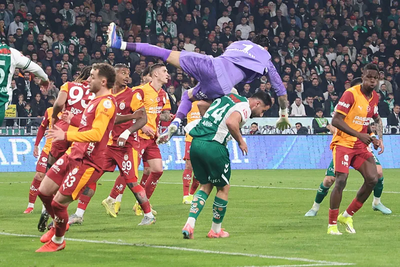 Spor yazarları Konyaspor - Galatasaray maçını yorumladı! Ofsayt kararı doğru mu? - 1