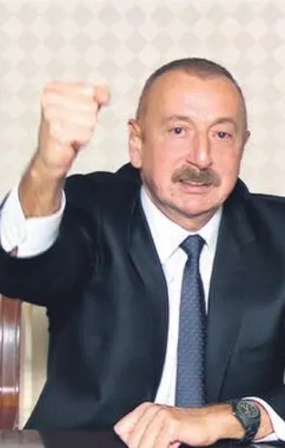 Azerbaycan, Dağlık Karabağ’da stratejik tepeleri ele geçirdi: Hedefte “Kadim medeniyet” Şuşa var