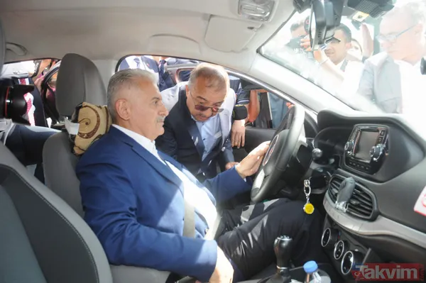 Binali Yıldırım havalimanı taksisinin direksiyonuna geçti - 8