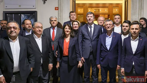 Tüm Türkiye şehitlerimiz için ayakta! Sosyal medyada CHP'ye ve PKK'nın siyasi uzantısı HDP/DEM'e tepki yağdı! #MeclisteTeröristİstemiyoruz - 2