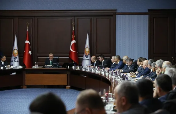 Başkan Erdoğan'dan teşkilatlara yenilenme mesajı-2
