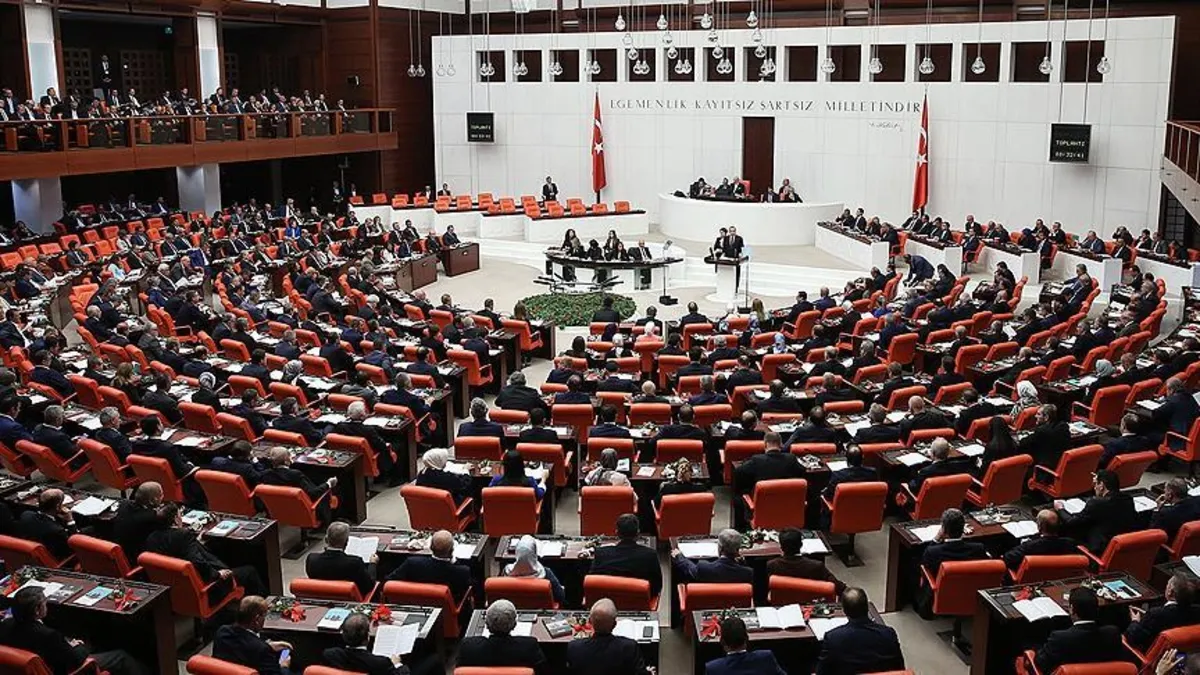 Kamuda tasarruf tedbirlerini içeren yasa teklifi TBMM'de kabul edildi!