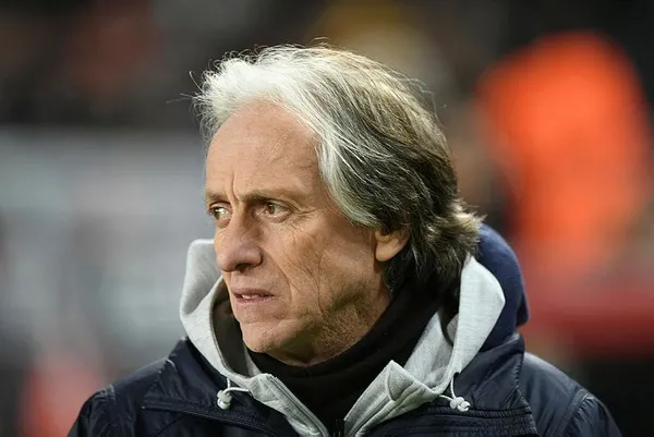 1673979975379.jpeg Takvim.com.tr araştırdı Fenerbahçe'nin hocası Jorge Jesus'la ilgili şok gerçek ortaya çıktı! Tek oynatmadığı Arda Güler değilmiş-5