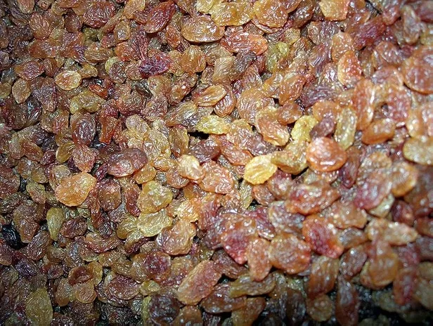 Kuru üzüm cilt sarkmalarını önlüyor! İşte kuru üzümün faydaları-3