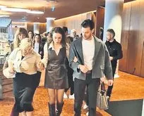 Kaosun Anatomisinin galasında talihsiz kaza: Serra Arıtürk tekerlekli sandalyeyle çıkarıldı!