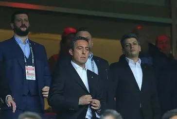 Kadıköy’de ’Ali Koç istifa’ sesleri!