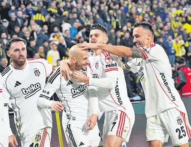 Kartal kupada sahne alıyor