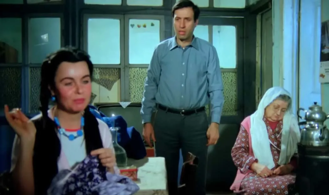 Postacı’nın efsane ikilisi Fatma Girik ve Kemal Sunal’ın şoke eden bağlantısı ortaya çıktı! Meğer rol arkadaşı kardeşiymiş... - 2