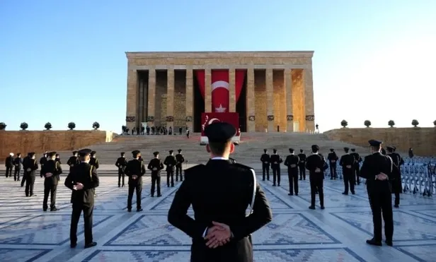 10 Kasım resmi tatil mi? 10 Kasım okullar tatil mi? 10 Kasım Atatürk'ü Anma Günü’nde nereler açık nereler kapalı olacak?-4