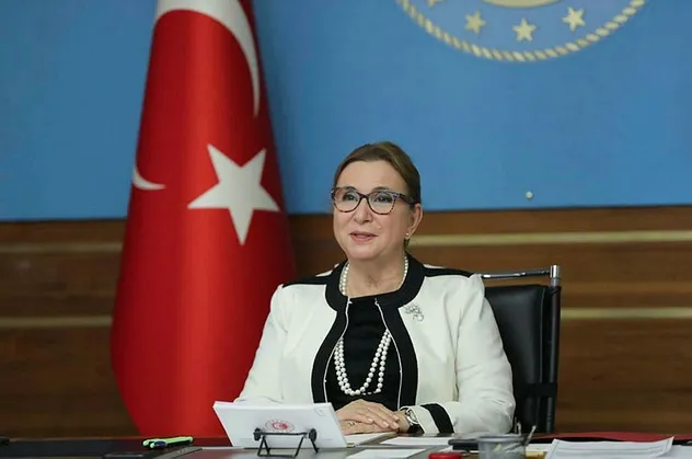 Bakan Pekcan açıkladı: Nefes nefese, dakika dakika takip ediyoruz!