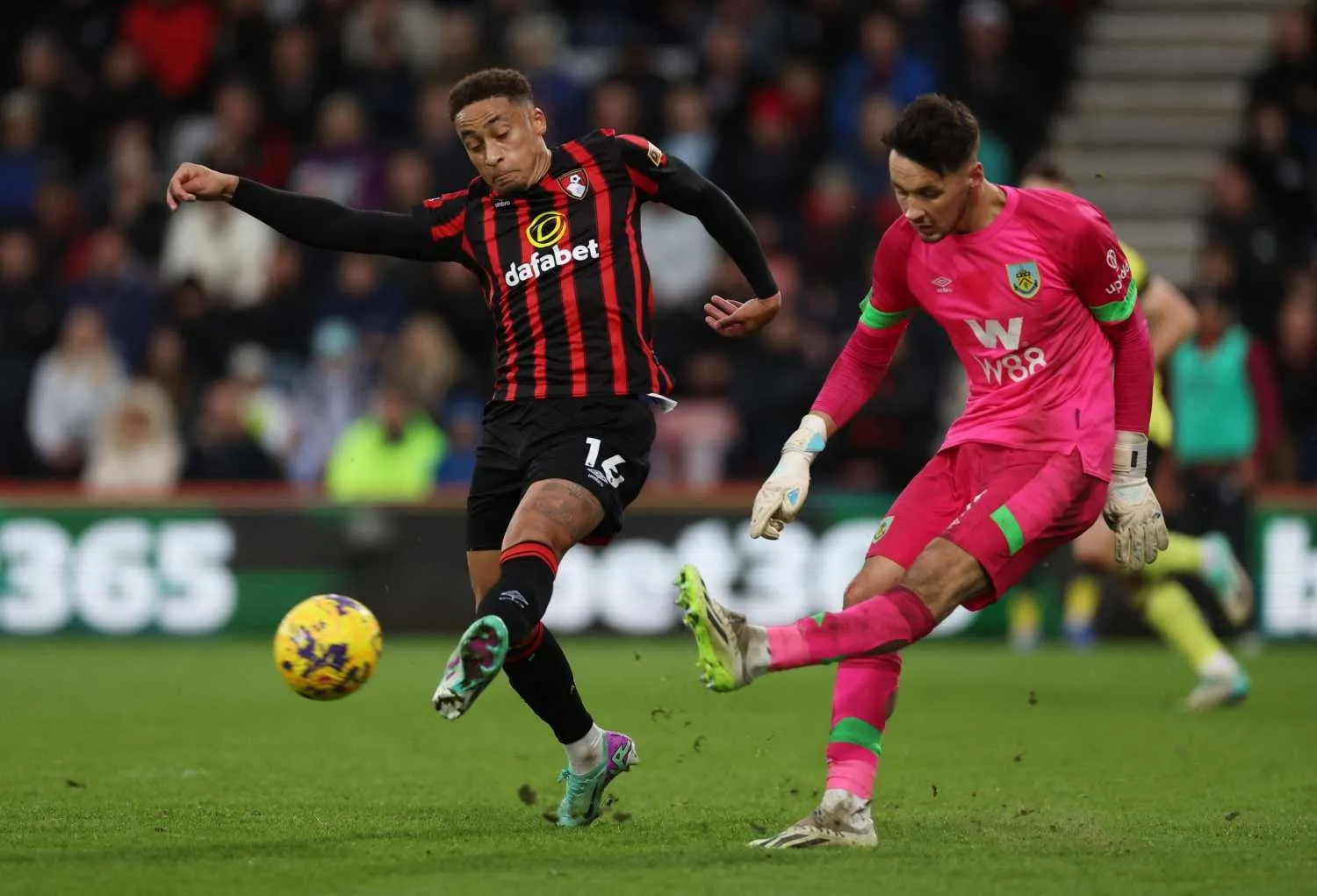 Fenerbahçeliler havalimanına akın edecek! Transferin yıldızı Ada'dan - 24