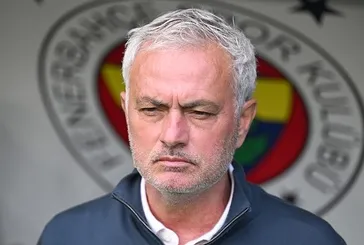 Jose Mourinho'dan maç sonu sezon yorumu! "Kibar olmaya çalışıyorum"