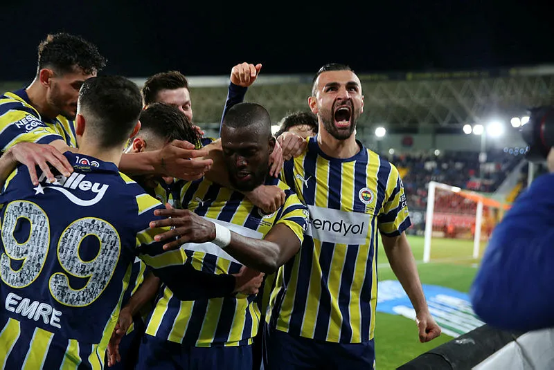 Fenerbahçe'ye süper Brezilyalı! Transferi duyurdular - 12