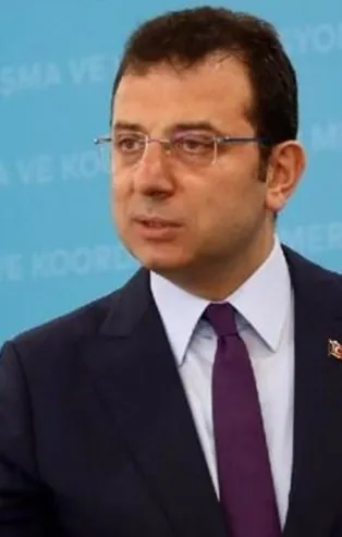 Usta yazar Hıncal Uluç'tan İmamoğlu hakkında çarpıcı yazı: Hiçbir şey çok güzel olmadı tersine çok şey çok berbat oldu