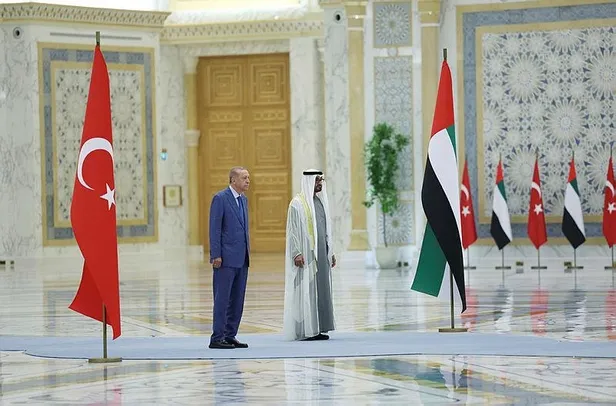 Başkan Erdoğan BAE'de resmi törenle karşılandı! 50.7 milyar dolarlık anlaşma imzalandı: Ticarette yeni hedef-4