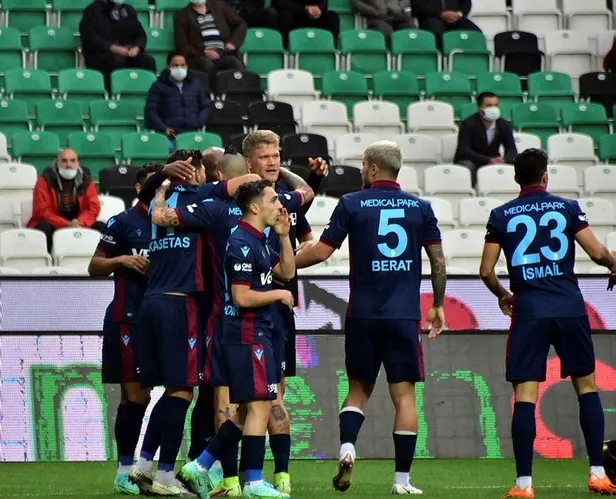 frtina-konyada-dindi-konyaspor-2-2-trabzonspor-mac-sonucu-ozet-1632412913614.jpeg Frtına Konya'da dindi! (Konyaspor 2-2 Trabzonspor | MAÇ SONUCU ÖZET)-3