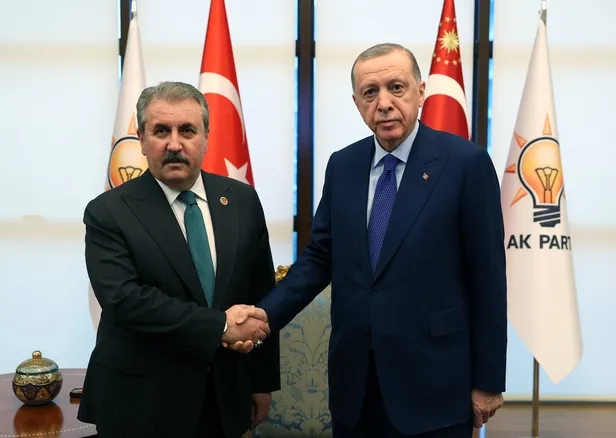 Cumhur bir arada! Başkan Recep Tayyip Erdoğan AK Parti Genel Merkezi’nde Mustafa Destici'yi kabul etti: İttifak genişliyor mu?-2