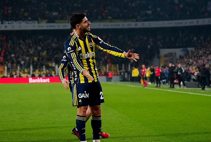 Fenerbahçe Galatasaray'ın eski futbolcusunu istiyor! Transferde dev sürpriz - 17