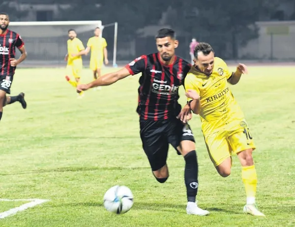 Tarsus İdman Yurdu Başkanı Şahin Kırbıyık'tan takıma ağır sözler! Yedikleri-içtikleri haram olsun-1