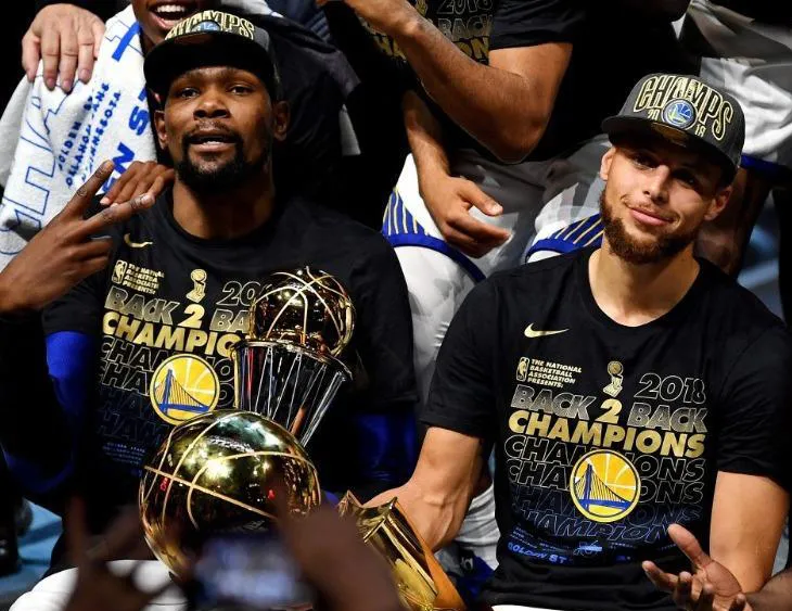 ’Şampiyonluk zevksiz’ sözlerine Durant’ten sert çıkış