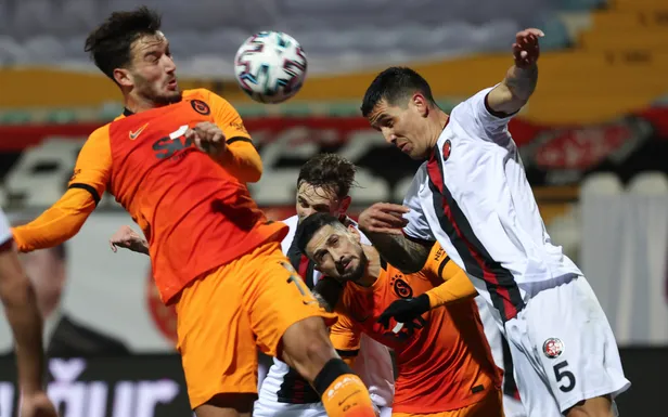 fatih-karagumruk-galatasaray-canli-mac-izle-fatih-karagumruk-gs-maci-sifresiz-nasil-izlenir-iste-11ler-1636286504503.jpg Fatih Karagümrük - Galatasaray canlı maç izle! Fatih Karagümrük GS maçı şifresiz nasıl izlenir? İşte 11'ler...-3