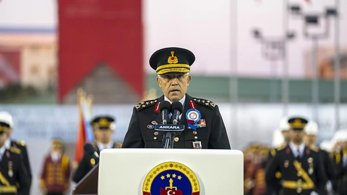 Jandarma Genel Komutanı Orgeneral Arif Çetin emekliliğe sevk edildi! 15 Temmuz'da FETÖ'cülere karşı mücadele etti