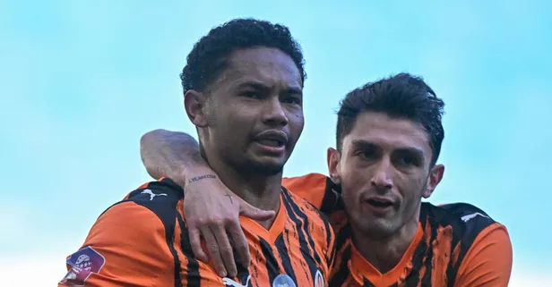 Shakhtar Donetsk Rukh Vynnyky'yi 3-0 ile geçti!