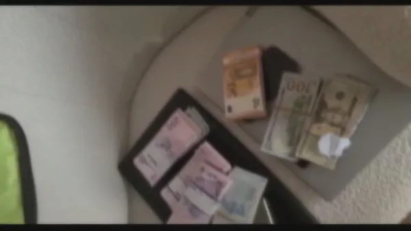 borsa-islemlerinde-usulsuzluk-iddiasiyla-8-kisi-gozaltinda-borsa-istanbulda-manipulasyon-iddiasi-sonrasi-dugme-1664713697907.jpg Borsa işlemlerinde usulsüzlük iddiasıyla 8 kişi gözaltında! Borsa İstanbul'da manipülasyon iddiası sonrası düğmeye basıldı-3