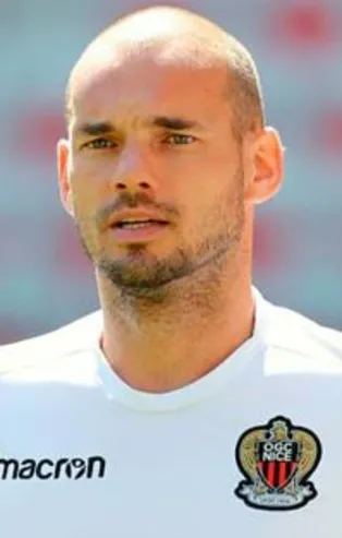Sneijder’den flaş karar!