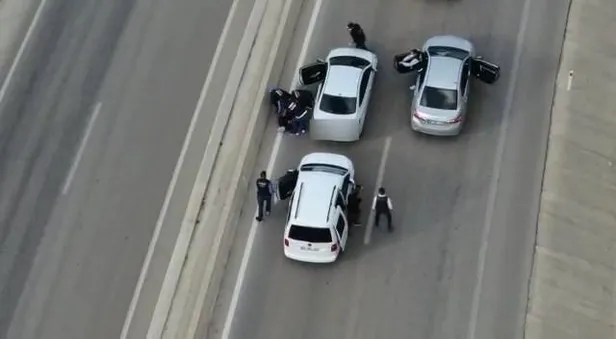 Film sahnelerini aratmayan operasyon! O anlar drone ile görüntülendi: 20 kilogram metamfetamin ele geçirildi-2