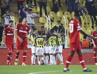 Fenerbahçe - Antwerp maçı sonrası şok sözler: "F.Bahçe ve Pereira için en büyük tehlike Mesut Özil'dir"