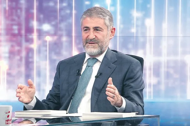 Hazine ve Maliye Bakanı Nureddin Nebati, aHaber ve aPara'nın canlı ortak yayınında açıklamalarda bulundu