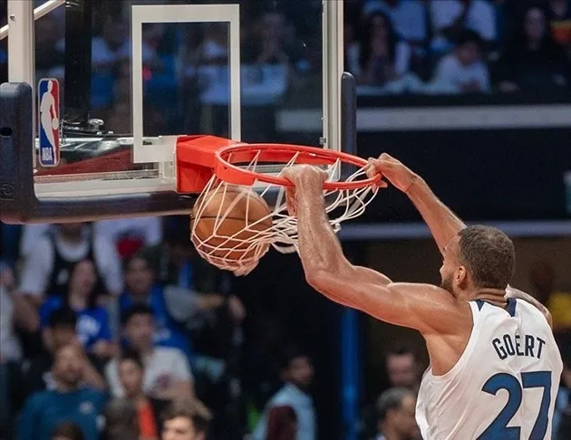 Edwards’tan 44 sayı