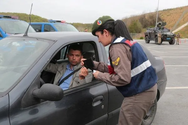 Jandarmadan "barkod okuyucu cihazlı" uygulama-2