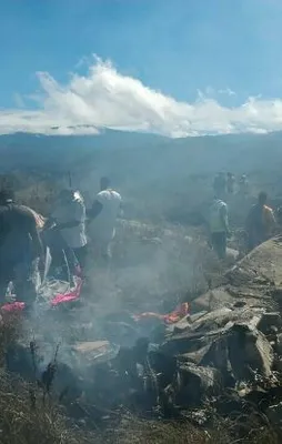 Askeri uçak düştü!